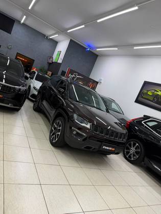 JEEP COMPASS 2.0 16V DIESEL LIMITED 4X4 AUTOMÁTICO JEEP COMPASS 2.0 16V DIESEL LIMITED 4X4 AUTOMÁTICO
